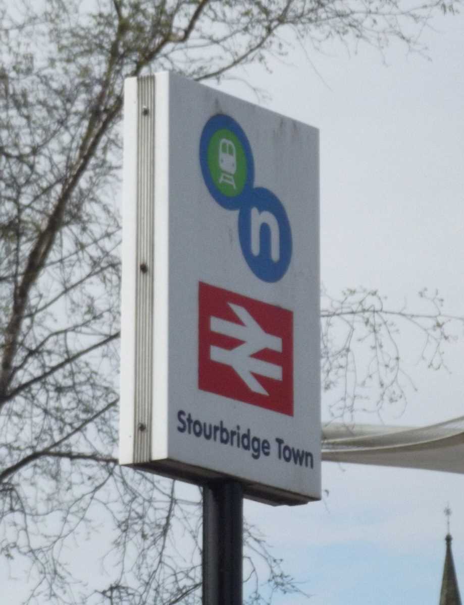Stourbridge Town Station