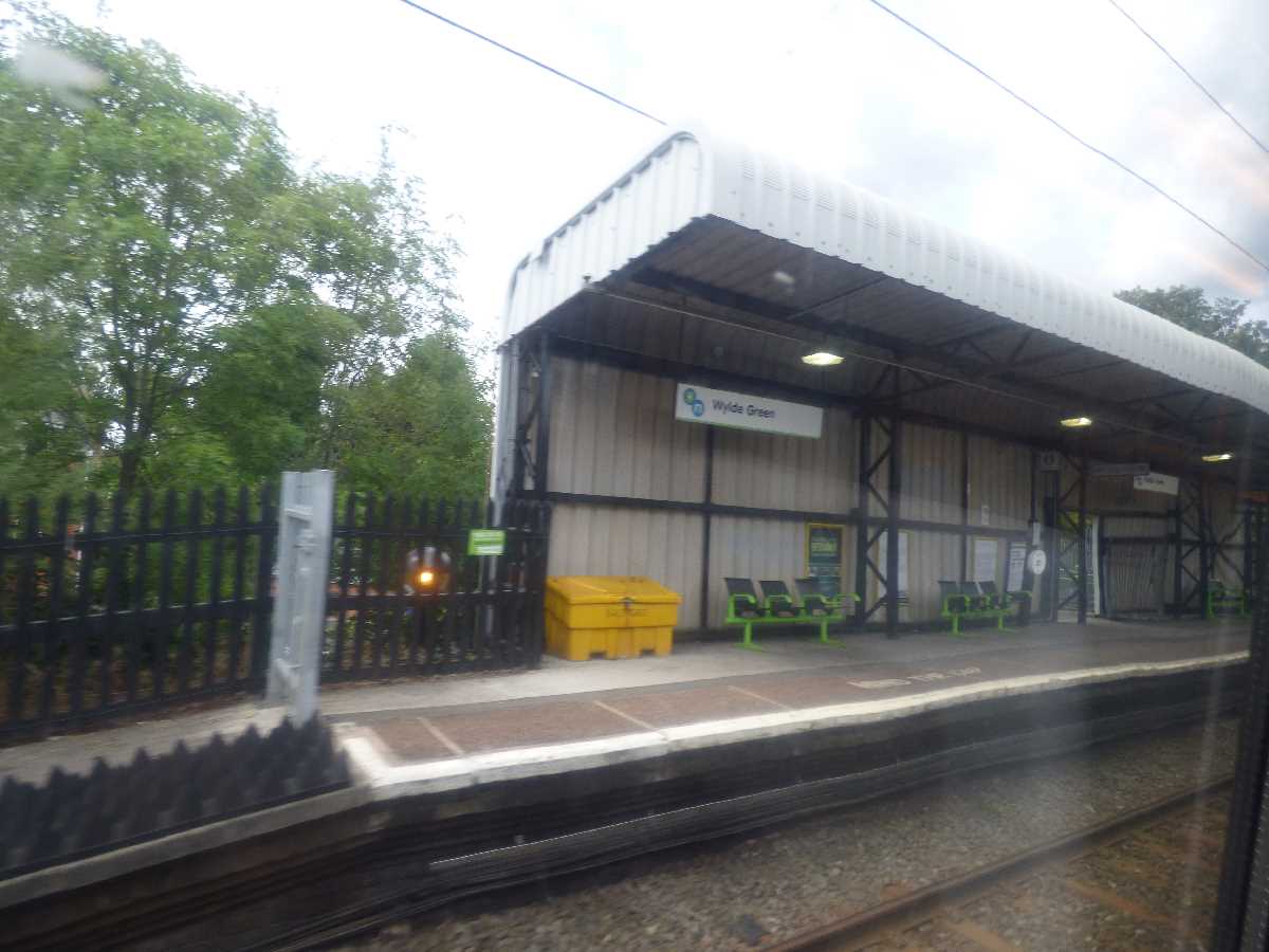 Wylde+Green+Station+-+A+railway+station+in+Sutton+Coldfield%2c+Birmingham!